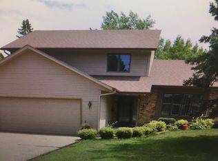 717 Dugdale Ave, Worthington, MN 56187