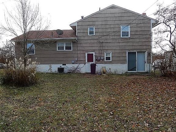 4th image of 4888 E Livingston Ave