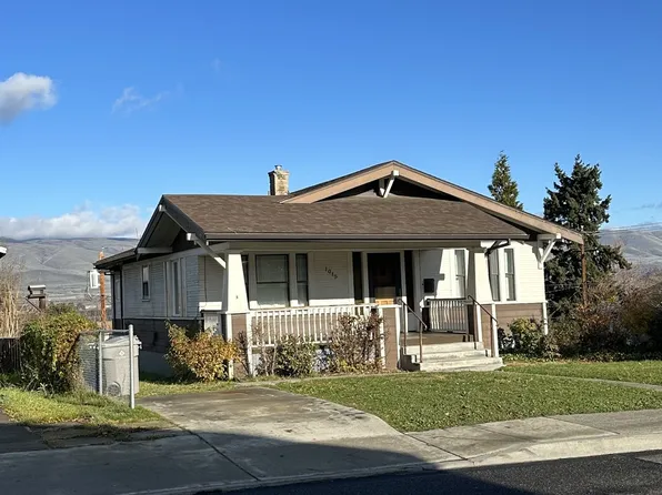 1015 E 10th St, The Dalles, OR 97058