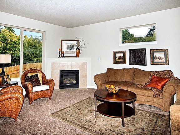 3rd image of 5810 NE 47th St