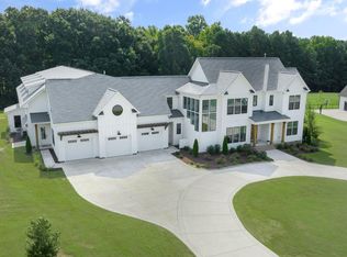 1351 Portofino Dr, Clayton, NC 27527
