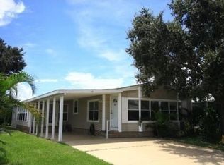 405 Loquat Dr, Barefoot Bay, FL 32976