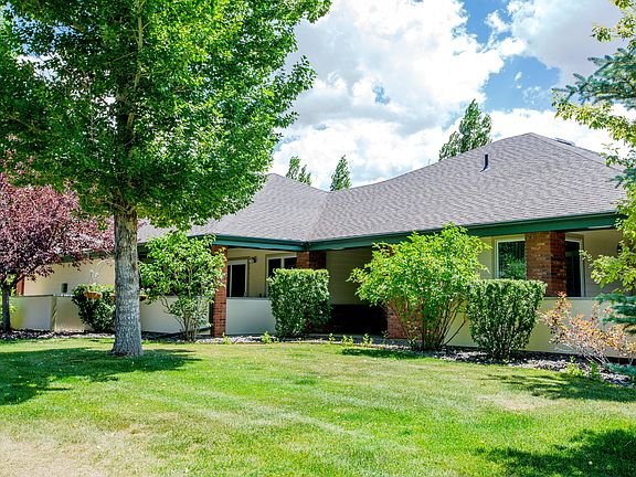 Grand Villa