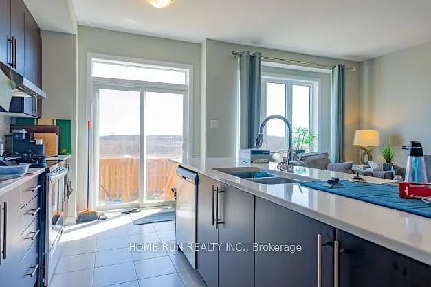 75 Aura Ave — Photo 5