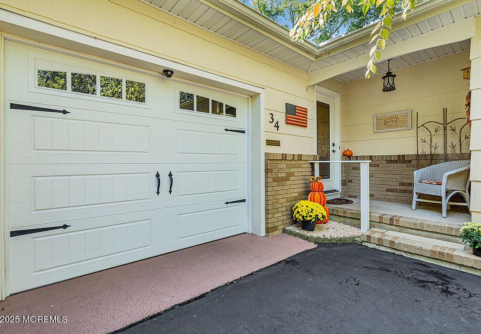 1st image of 34 Cambridge Court