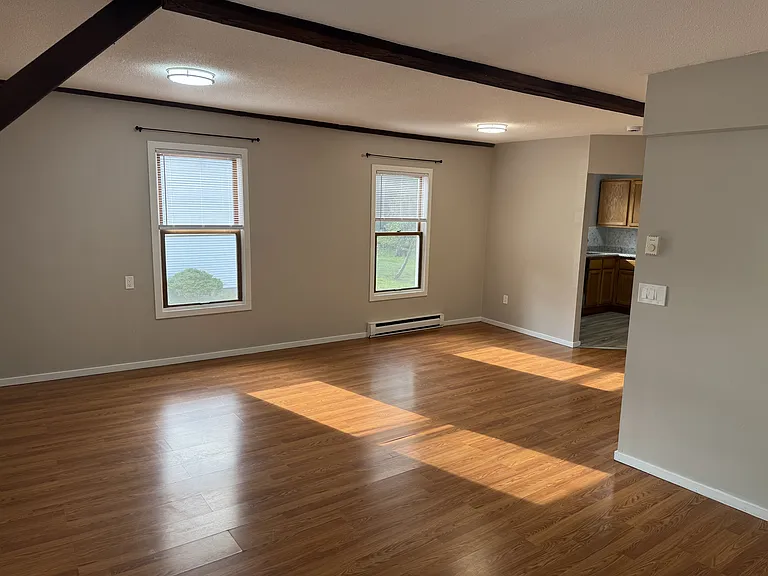 5 Brookside Ln #10 — Photo 4