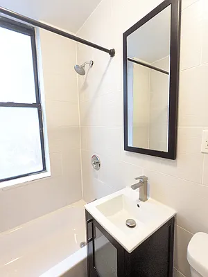 Rented by Bohemia Realty Group | media 12