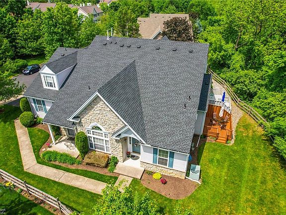 2nd image of 1891 Caryn Dr