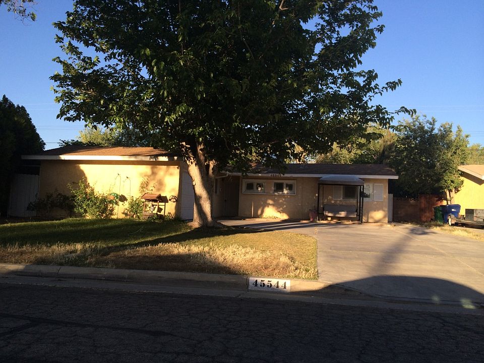 2nd image of 45544 Lorimer Ave