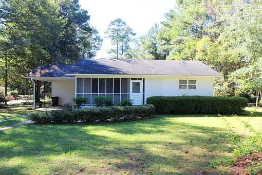 3rd image of 505 Eastlake Dr