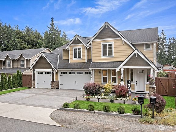 2nd image of 17813 77th Street E