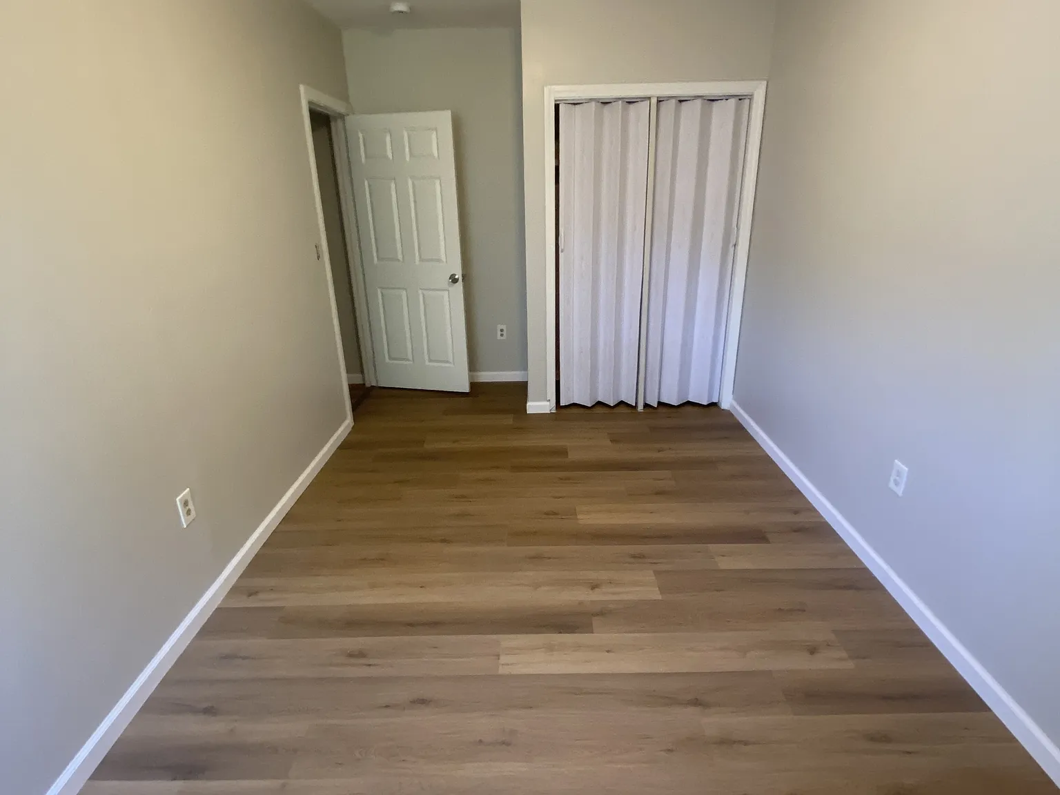12-20 Rockville Street, Hartford, CT 06112 - 14B — Photo 1