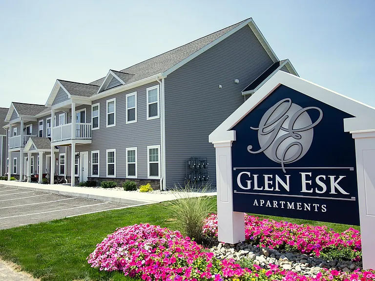 Glen Esk Apartments — Photo 34