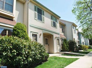 130 Wyndham Pl, Robbinsville, NJ