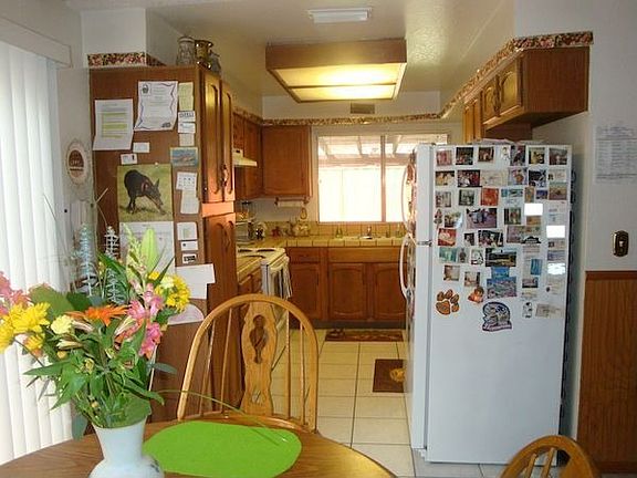 5th image of 909 Kapareil Dr