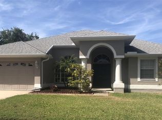 1229 Salt Lake Dr, Tarpon Springs, FL 34689