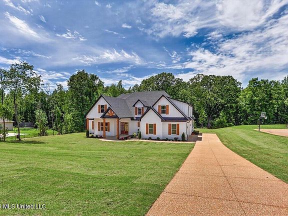 4th image of 217 Byhalia Creek Farms Rd E