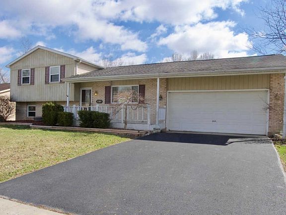 2nd image of 2389 Clover Blossom Ct