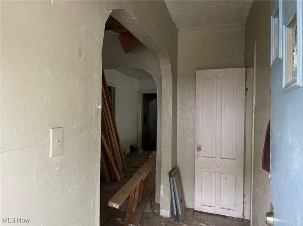 cleveland-ohio-33385186 picture