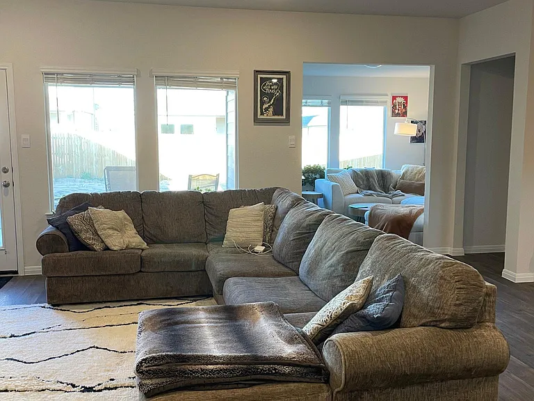 226 Evergreen Sumac Loop — Photo 7