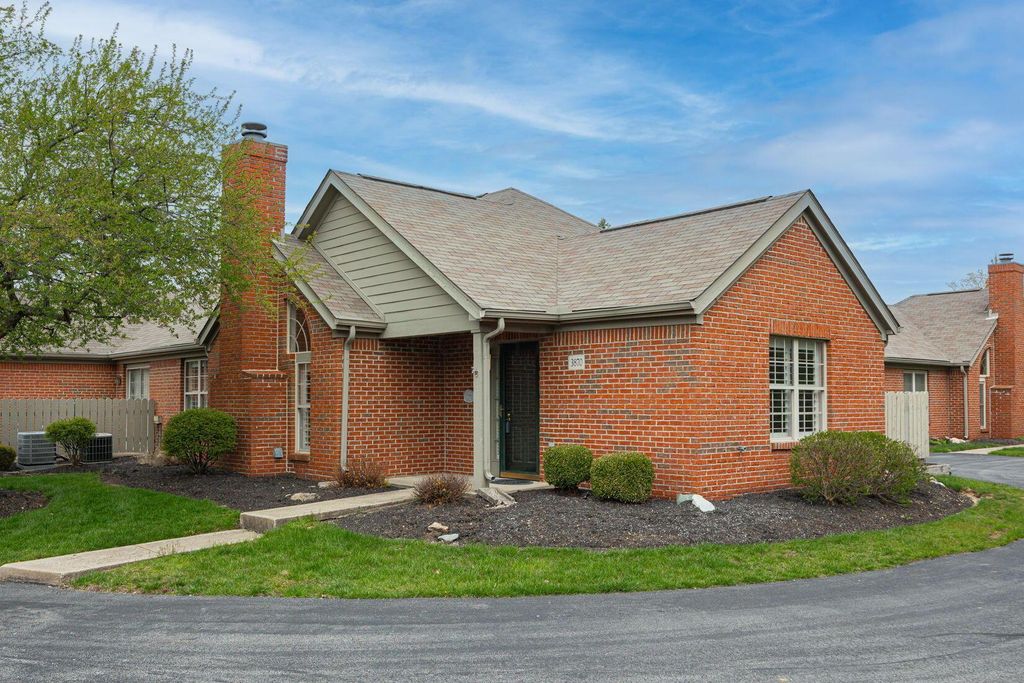 Real estate listing image