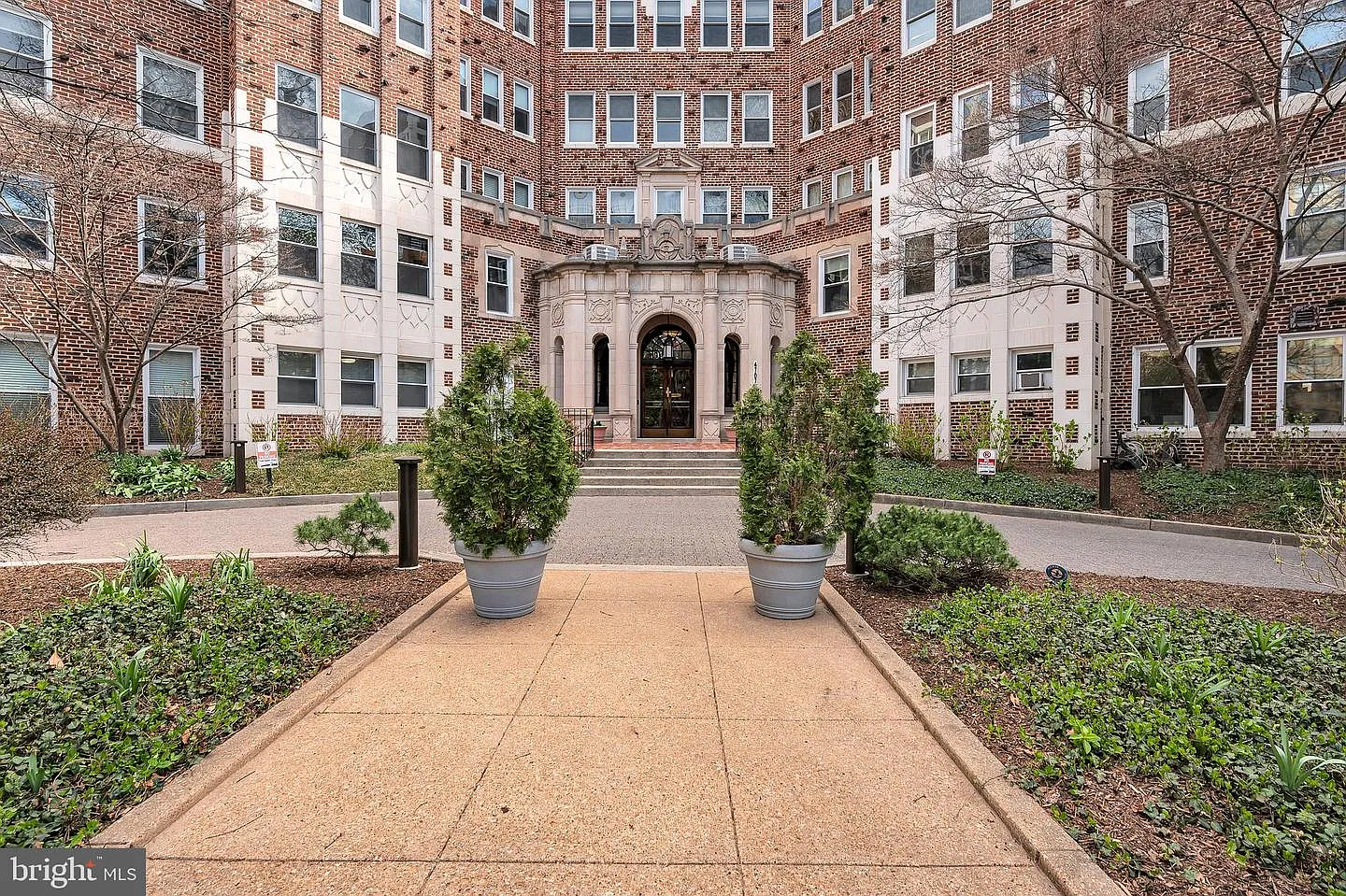 4707 Connecticut Ave NW APT 103 photo 1