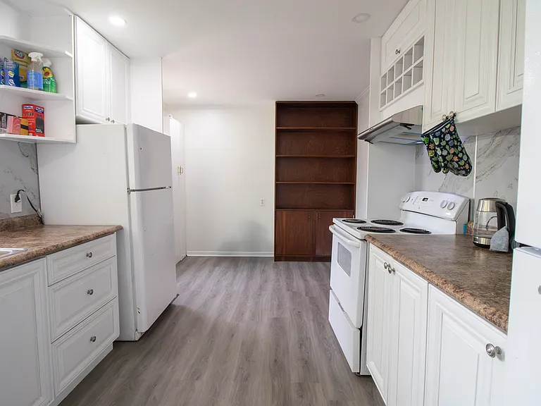 355 Glenridge Ave — Photo 5