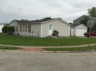 3322 Cessna Dr, Columbus, IN 47203