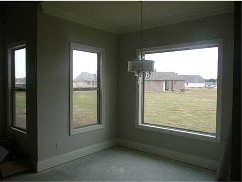 4th image of 103 Siverwood Dr