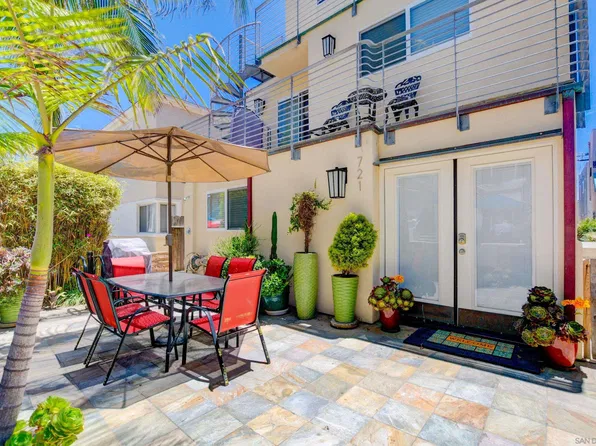 721-723 Ensenada Ct, San Diego, CA 92109