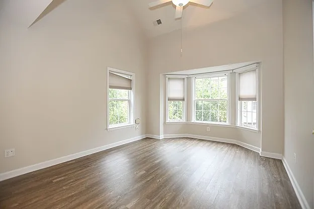 722 Capitol Square Pl SW — Photo 15
