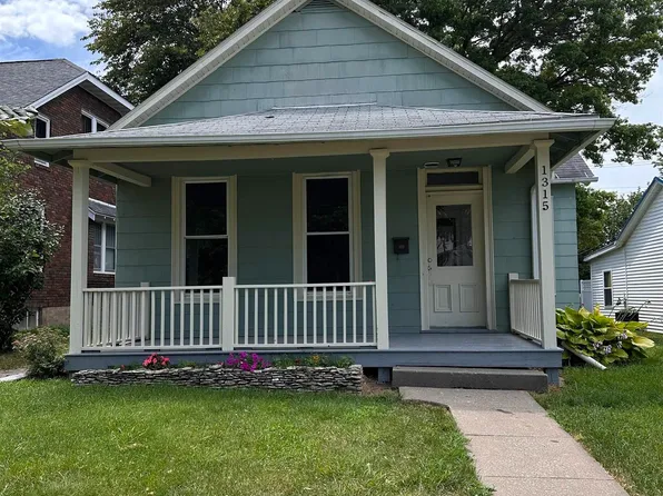 1315 N 7th St, Burlington, IA 52601