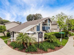 2601 W Meadowwood #5, Santa Ana, CA 92704