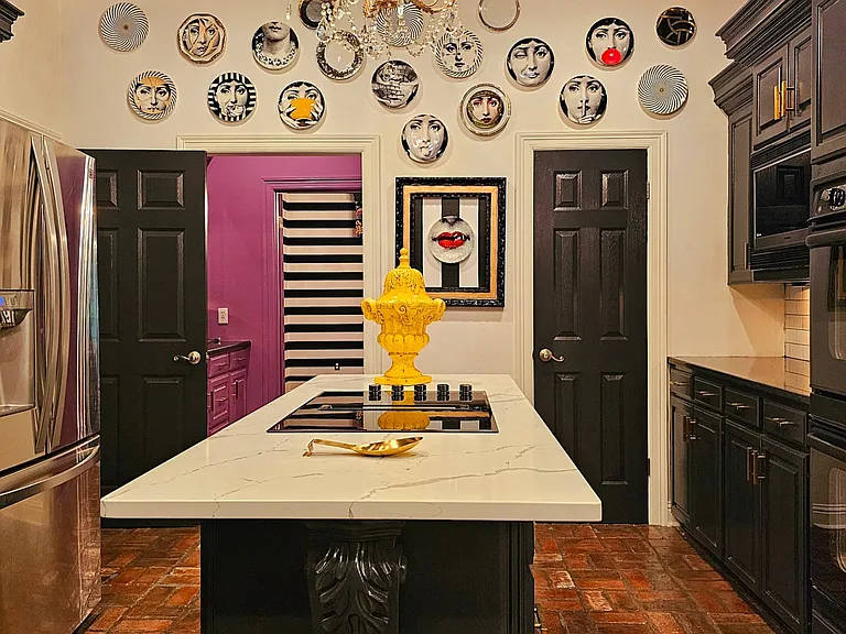 5670 Camelot Dr — Photo 14