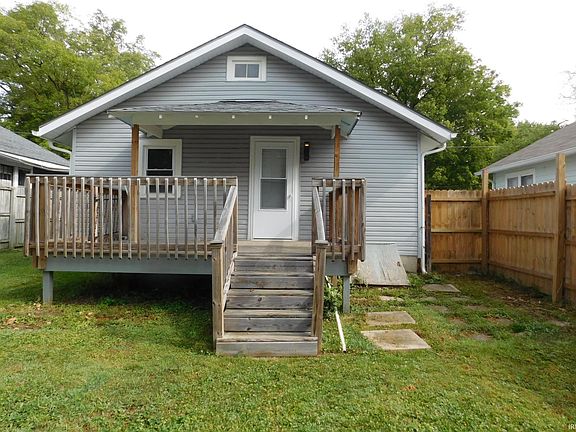 2nd image of 2311 W Charles St