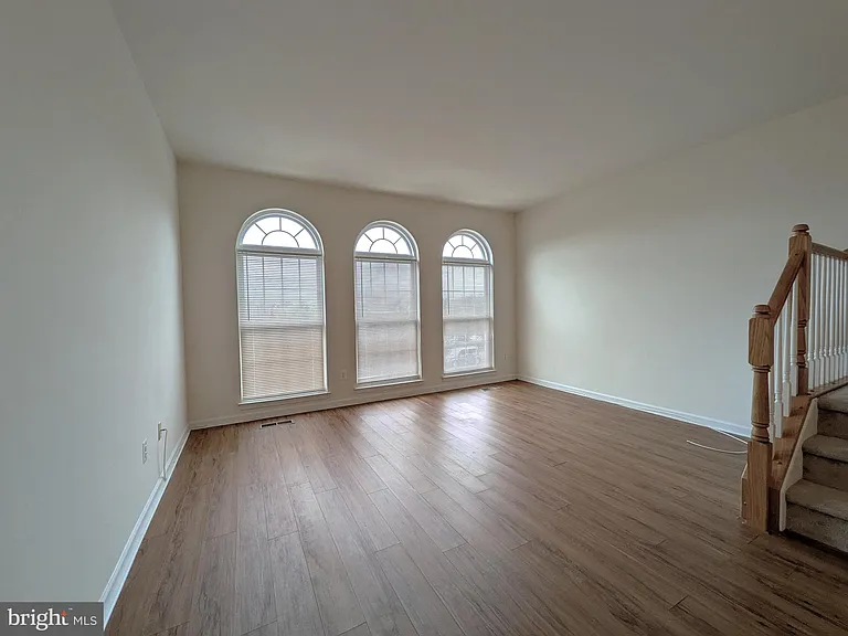 25015 Riding Center Dr — Photo 11