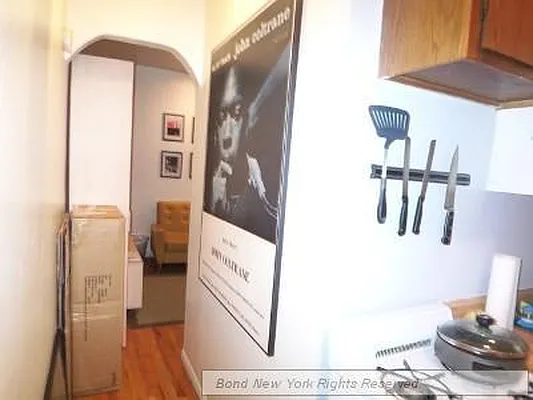 Rented by Bond New York | media 6