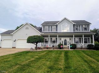 376 Foxbury Dr SW, Carrollton, OH 44615