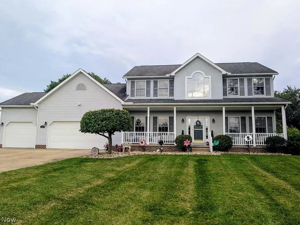 376 Foxbury Dr SW, Carrollton, OH 44615
