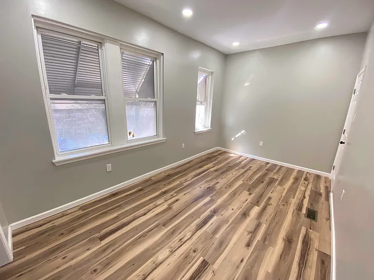 1426 W Rockland St #1 — Photo 22