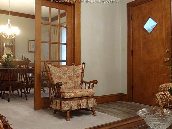 2nd image of 633 Maywood Ave E