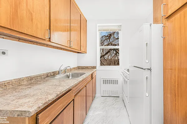 Rented by Brown Harris Stevens | media 8