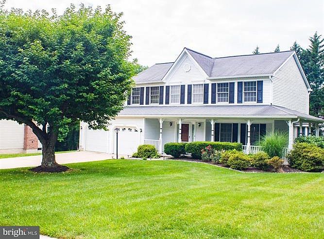 1st image of 497 Windemere Dr