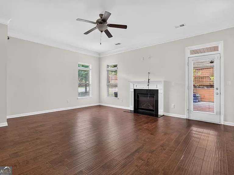 2210 Apple Orchard Way — Photo 20