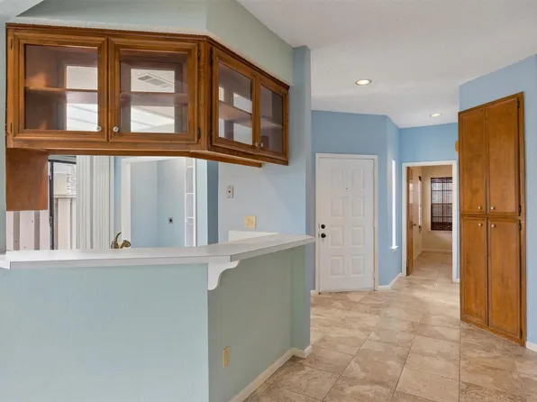 2201 Lakeway Blvd APT 39, Lakeway, TX 78734