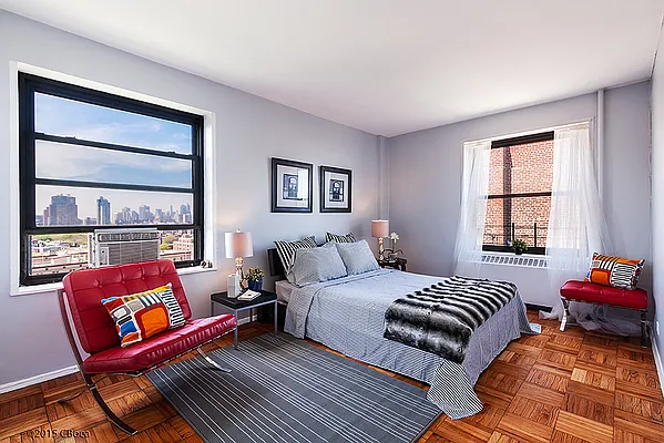 Sold by Corcoran | media 32