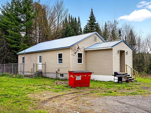 3rd image of 659 Hartland Road