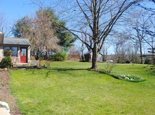 842 May Post Office Rd, Strasburg, PA 17579