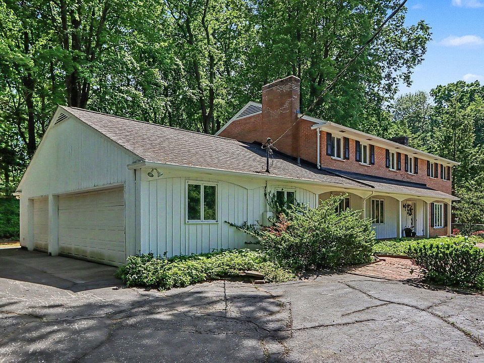 5453 Glen Harbor Dr, Kalamazoo, MI 49009 | Zillow