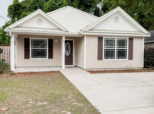 48 Ruby Ln, Crawfordville, FL 32327